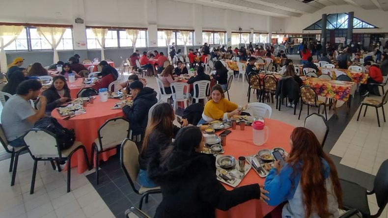 Becas Comedor de la UNJu Becas Comedor de la UNJu