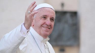 ¡No sean administradores de miedos, sino emprendedores de sueños!, clamó el Papa en su primer día en Lisboa.