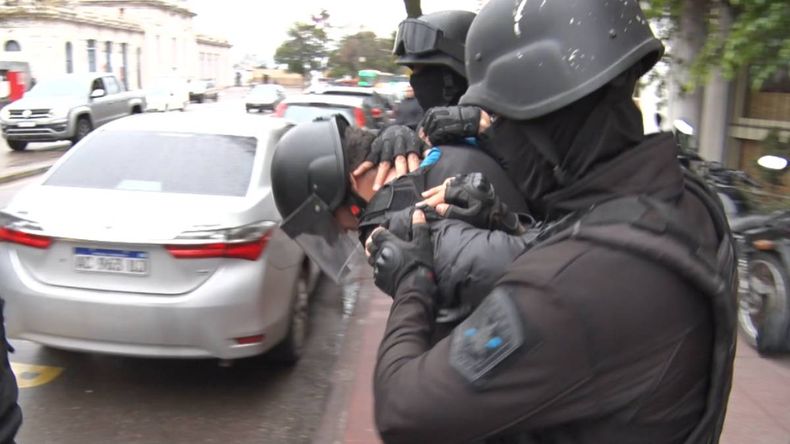 El fiscal, Guillermo Beller, confirmó que mañana se reunirá con Matías Jurado en el Servicio Penitenciario. El fiscal, Guillermo Beller, confirmó que mañana se reunirá con Matías Jurado en el Servicio Penitenciario.