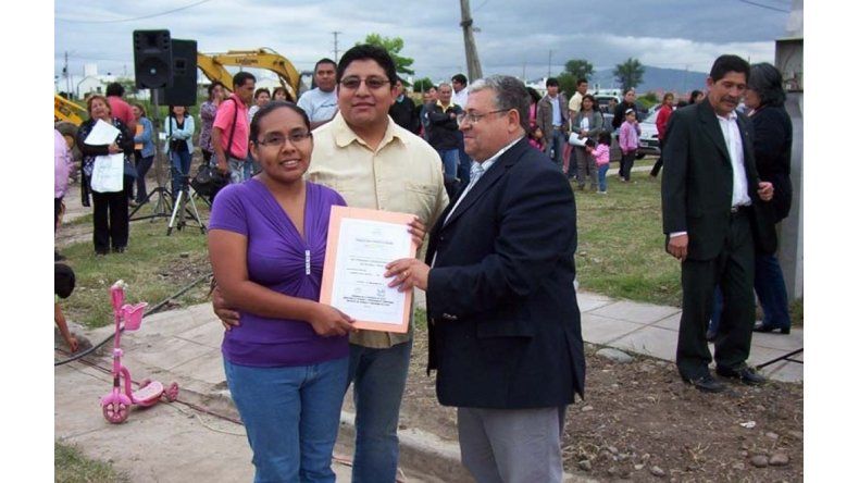 Más familias con casa