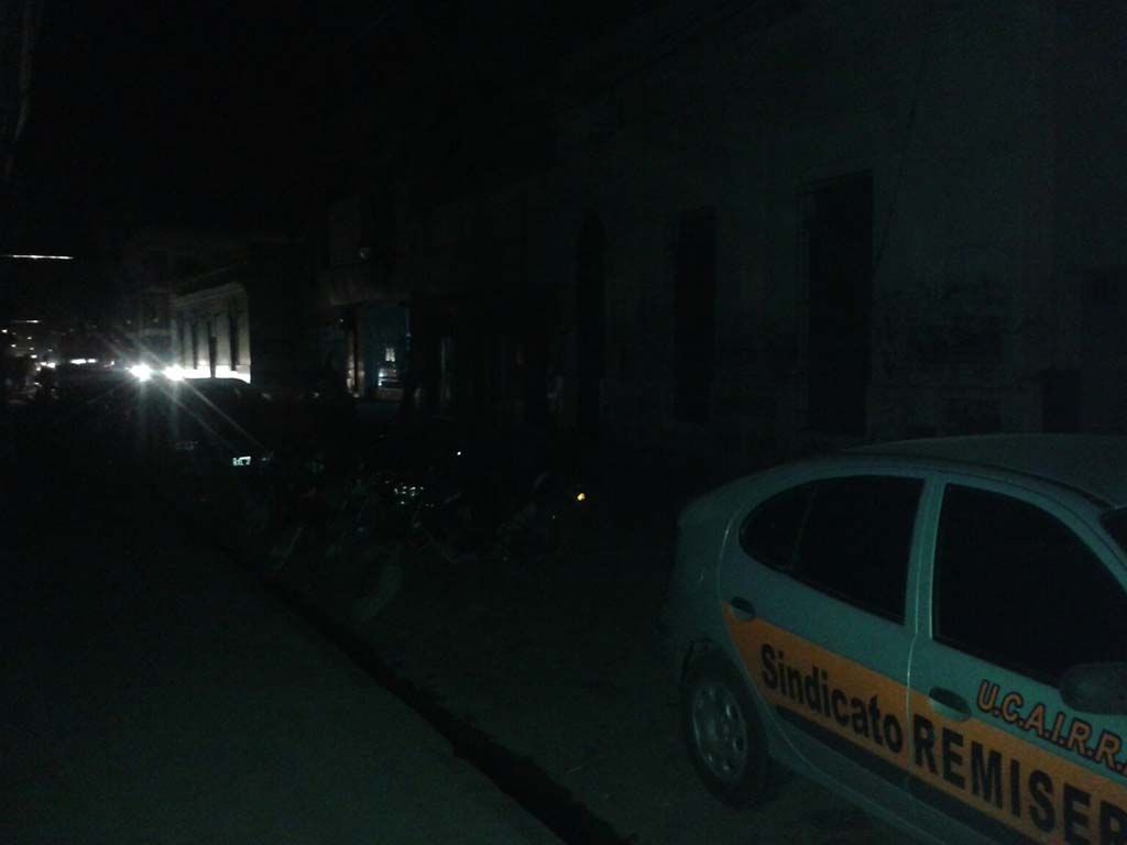 El centro a oscuras