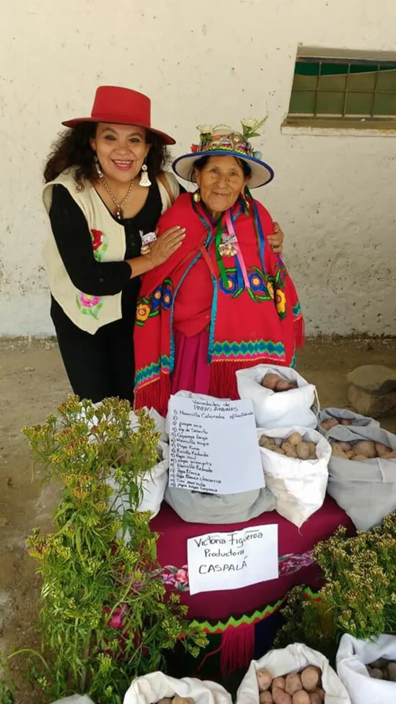 Magda Choque Vilca es ingeniera agrónoma especializada en cultivos andinos y papas andinas