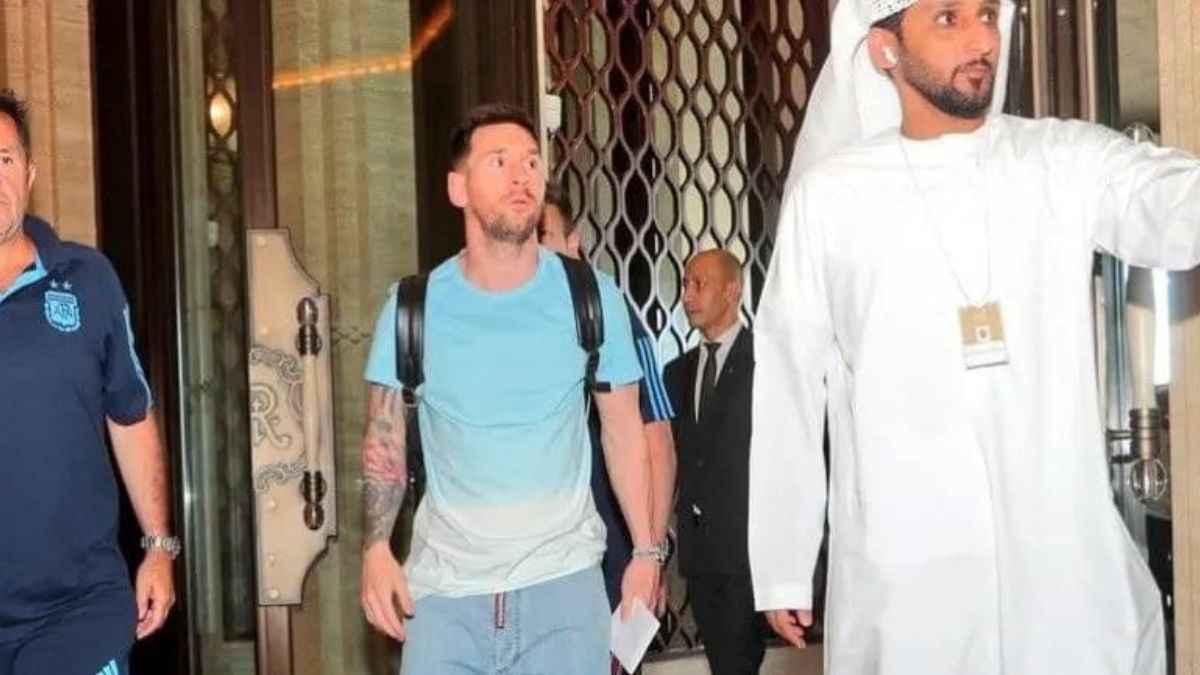 Lionel Messi en Emiratos Árabes para el Mundial Qatar 2022