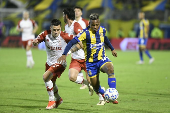 Huracán eliminó a Rosario Central en cuartos de final