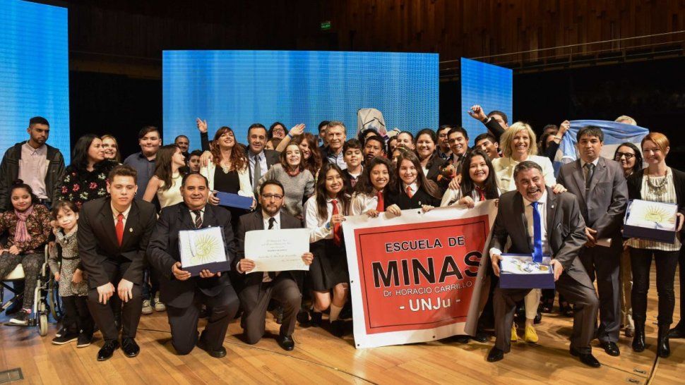 Premio Maestros Argentinos: abrieron la inscripción en todo el país
