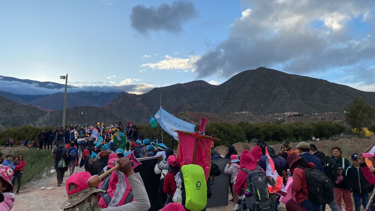 las experiencias de los peregrinos y la fe puesta en la mamita del cerro