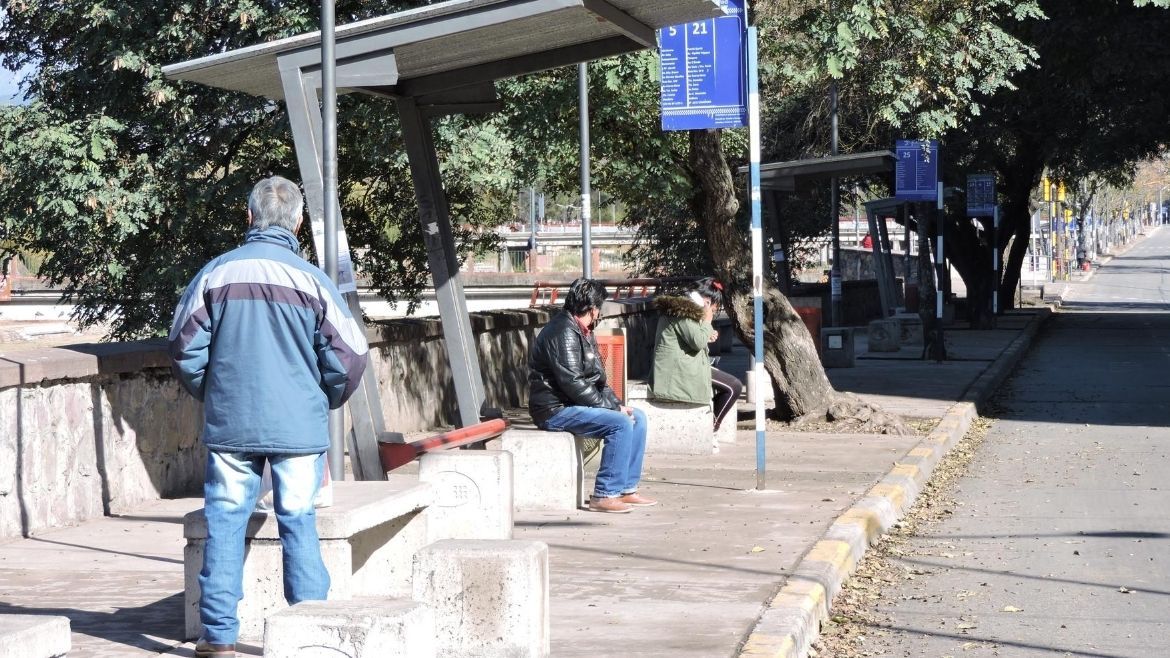 Todo Jujuy | Parada de colectivos (2).jpg