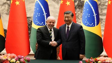 Lula Da Silva aseguró que nadie va a prohibir la profundización de las relaciones entre Brasil y China.
