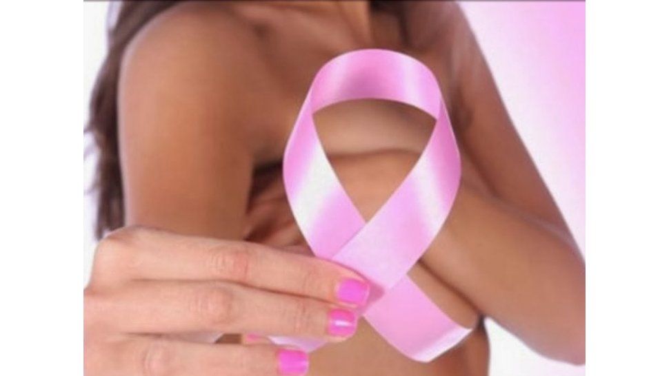 Lazo rosa por el cáncer de mama