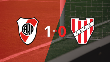 Con un solo gol agónico, River Plate derrotó a Instituto en el Estadio Mas Monumental