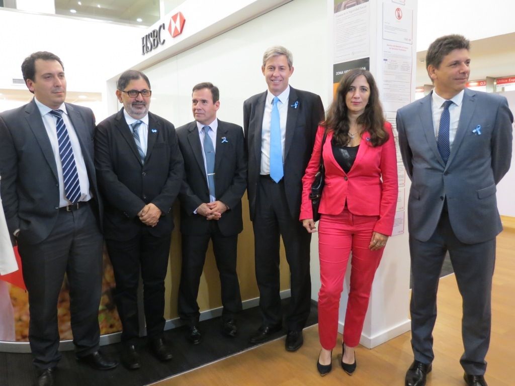 Máximas autoridades en la inauguración