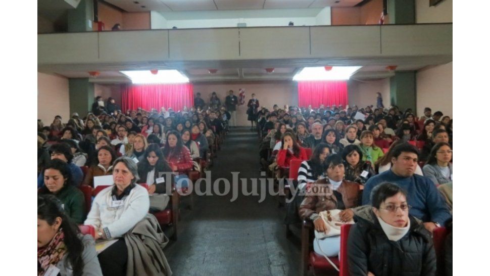 Nutrido auditorium