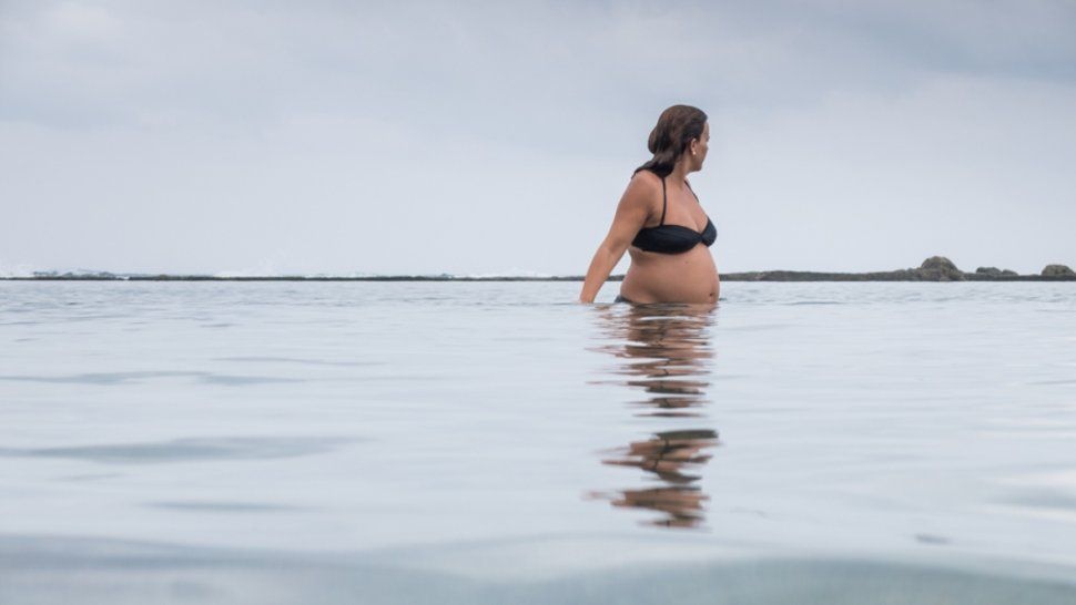 Dio a luz en el Mar Rojo y lo que sucedió, te dejará sin aliento