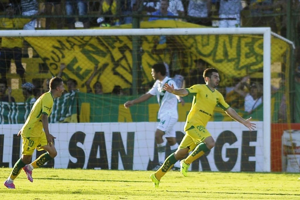 Festejo de Defensa y Justicia