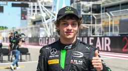 “Detrás del volante” retrata el recorrido de Andrea Kimi Antonelli.