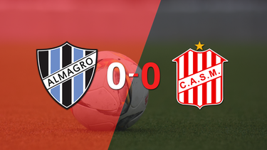 Cero a cero terminó el partido entre Almagro y San Martín (T)
