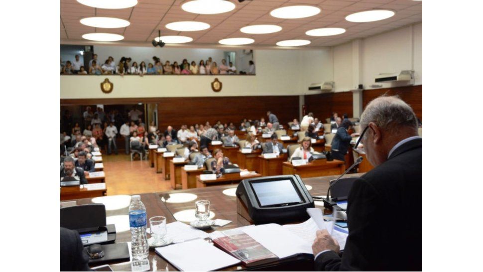 Realizarían sesión extraordinaria