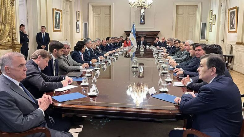 Carlos Sadir le respondió a Javier Milei: 