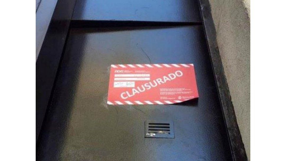Ingreso al galpón de C5N