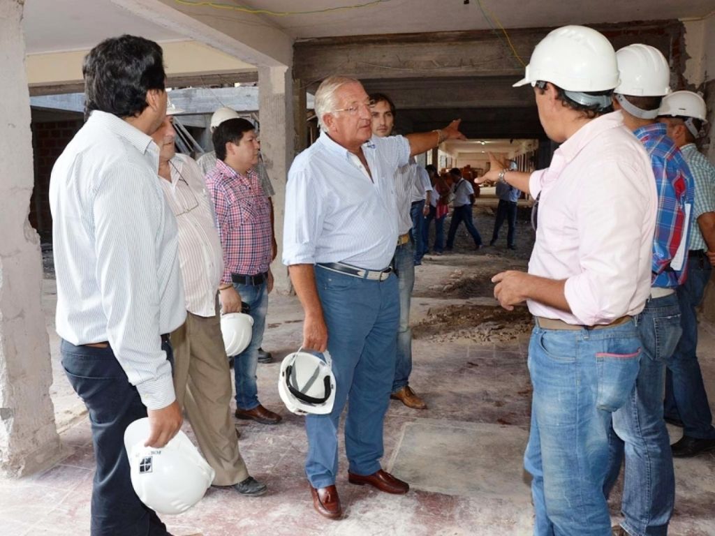 Fellner en Escuela Carrillo
