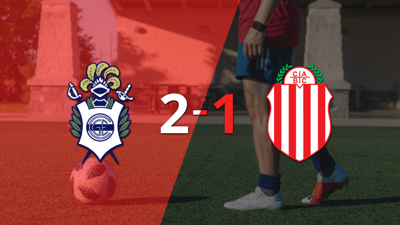 Barracas Central no pudo con Gimnasia y cayó por 2-1