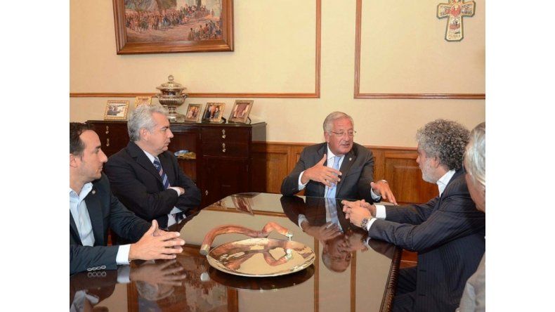 Reunión por las comunicaciones