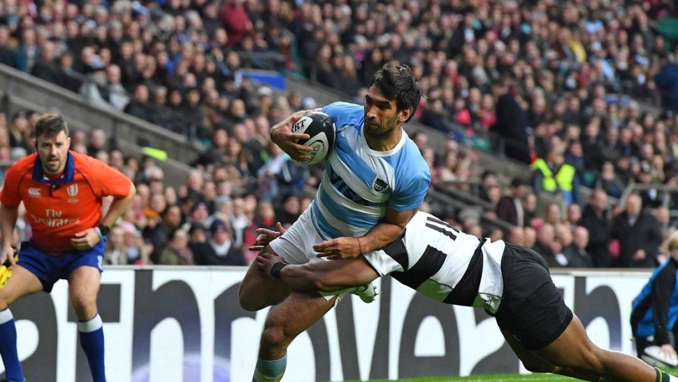 Los Pumas cerraron el año con una derrota ante Barbarians