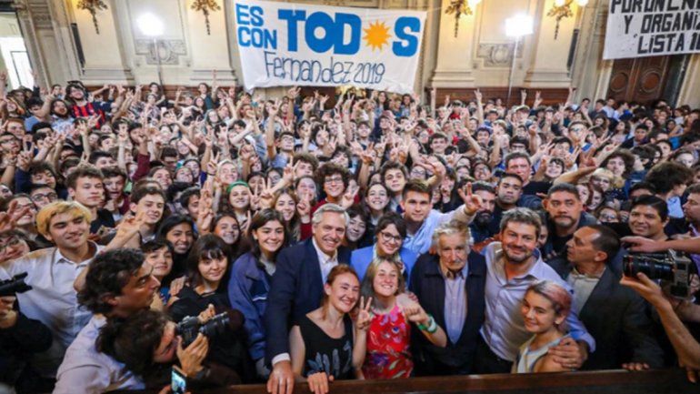 Alberto Fernandez en el Nacional.png