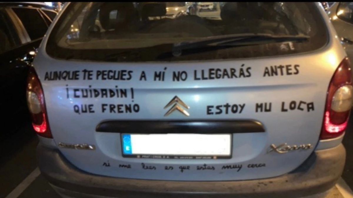 Una mujer dejó un mensaje en el baúl de su auto para el resto de los conductores y se volvió viral.