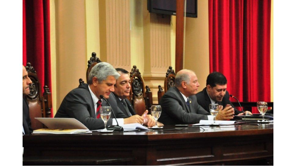Parlamento del NOA