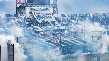 Hinchada de Gimnasia de Jujuy.