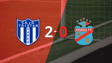 Tristán Suárez le ganó como anfitrión a Arsenal por 2-0