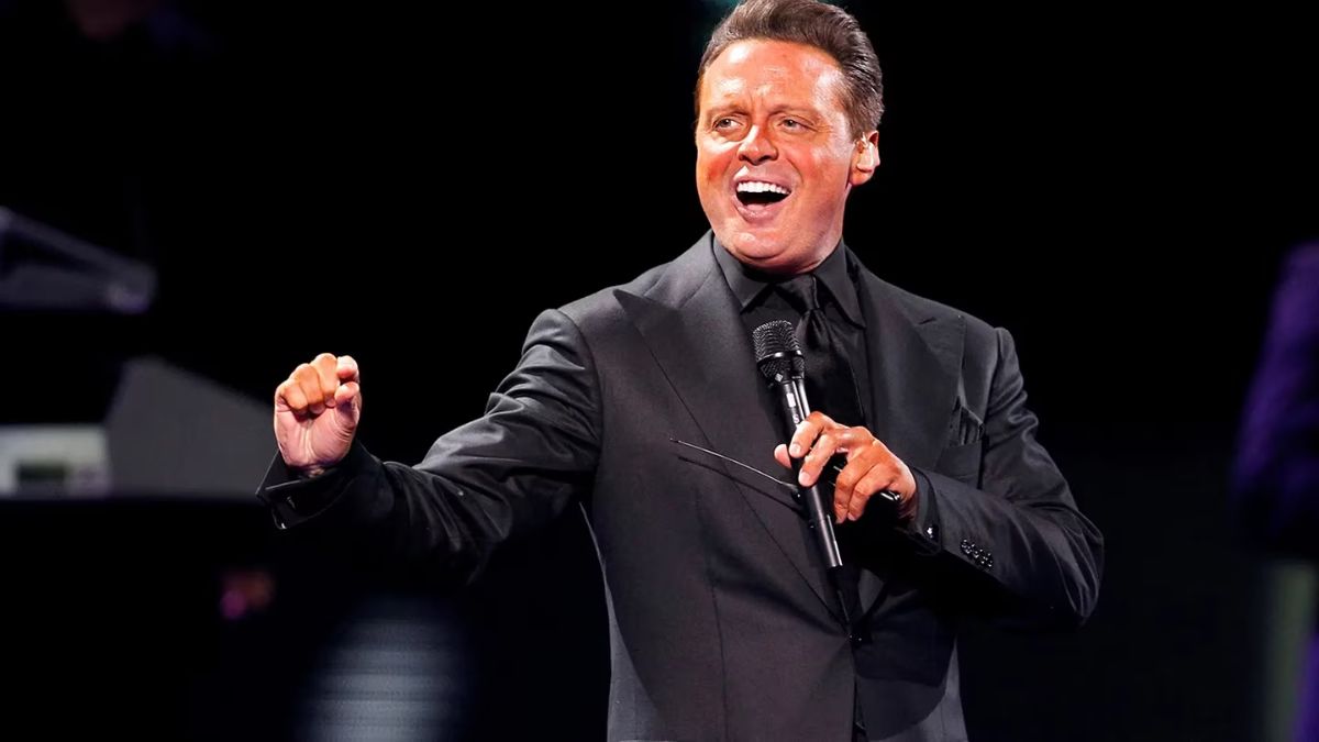 Este miércoles 19 de abril Luis Miguel cumple 53 años.