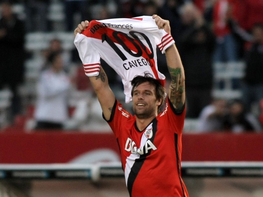 Cavenaghi  100 goles