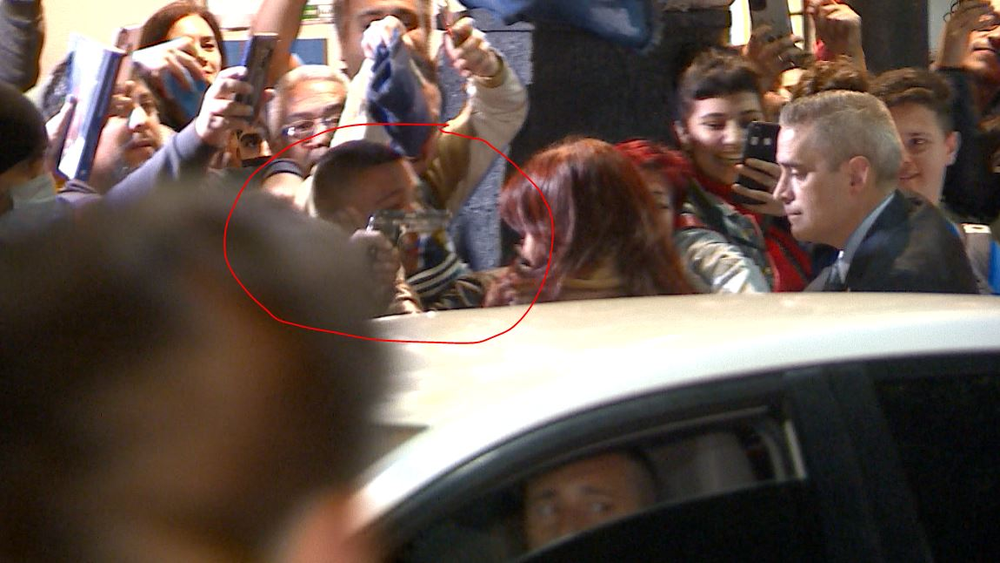 Intentaron asesinar a Cristina Kirchner.