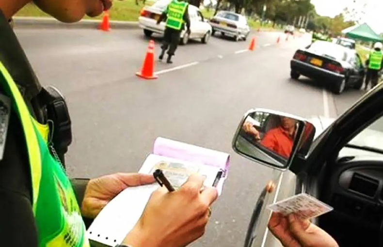 Multas de tránsito.