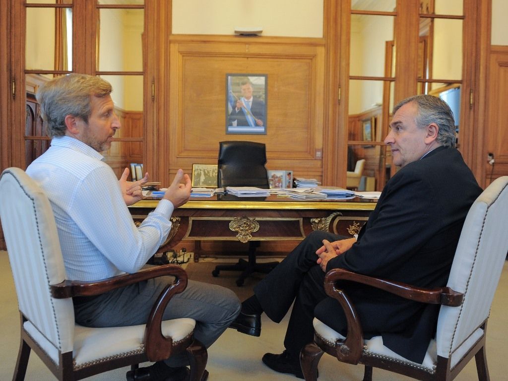 Morales junto a Frigerio