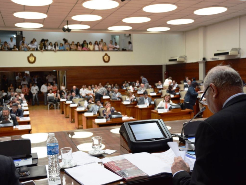 Realizarían sesión extraordinaria