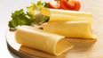 ANMAT prohibió un queso por medio de la Disposición 9737/2022 publicada hoy en el Boletín Oficial.
