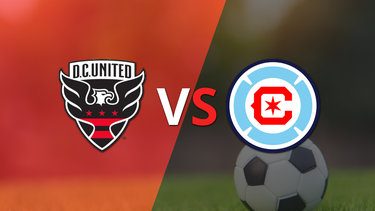 Con triplete de Tom Barlow, Chicago Fire goleó a DC United 7-1