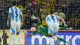la seleccion argentina perdio con ecuador por un polemico penal