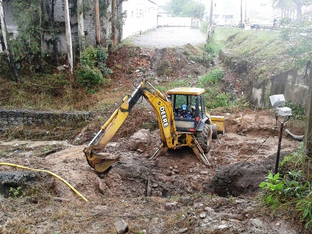 Máquina trabajando