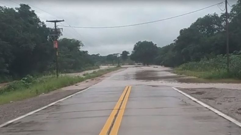 Temporal en Jujuy: las rutas se normalizan de a poco  - Imagen de archivo 