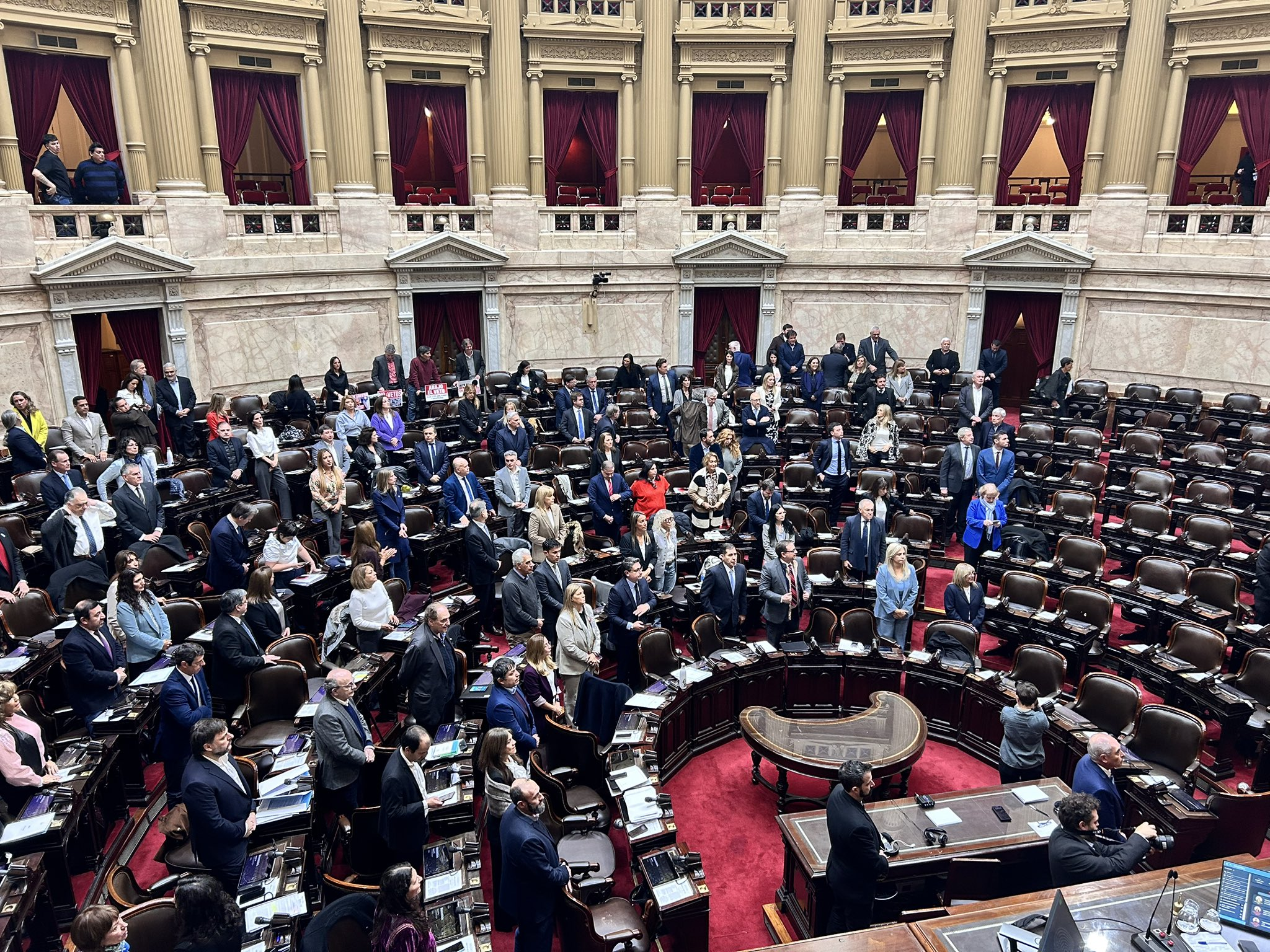 Con 131 diputados a las 12.20 HAY QUÓRUM