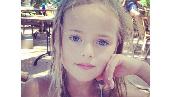 La niña Kristina Pimenova: modelo de 9 años considerada una 'top model