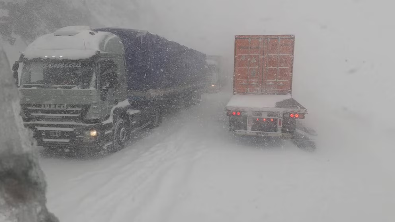 Nieve en Paso de Jama