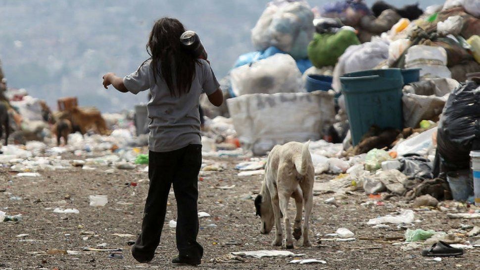 una familia argentina necesito en mayo $851.350 para no ser pobre