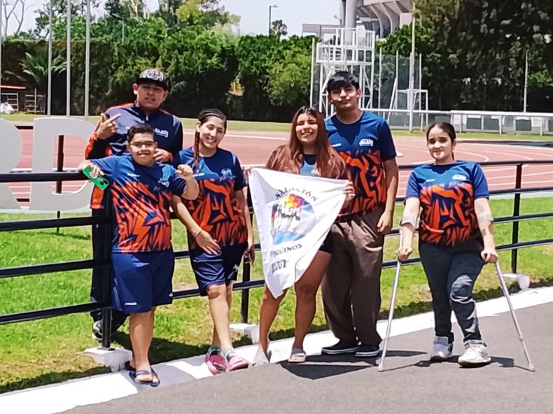 Los chicos de la fundación.