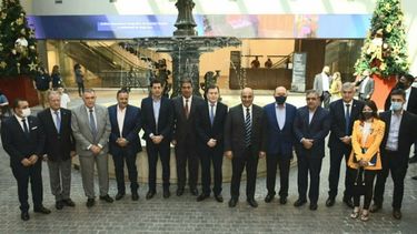 Gerardo Morales participa junto a los gobernadores del NOA y NEA