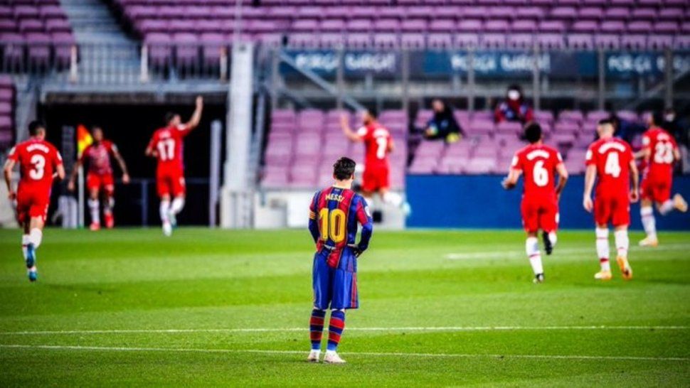 Barcelona perdió ante el Granada y no pudo subirse a la cima.&nbsp;